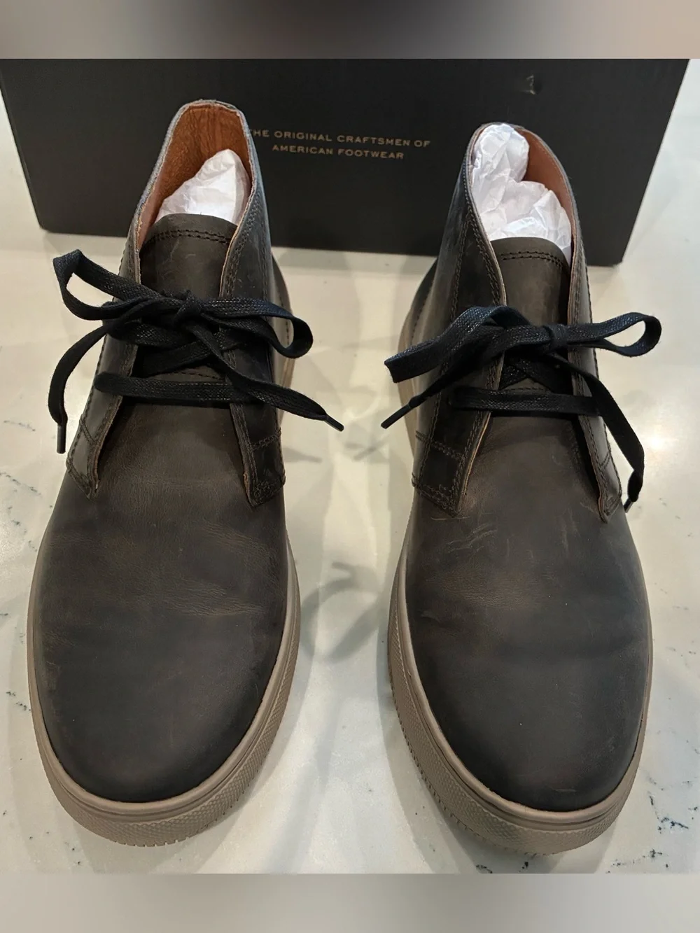 New Men's Antiqued Black Leather Astor Chukka Sneakers Size 8.5